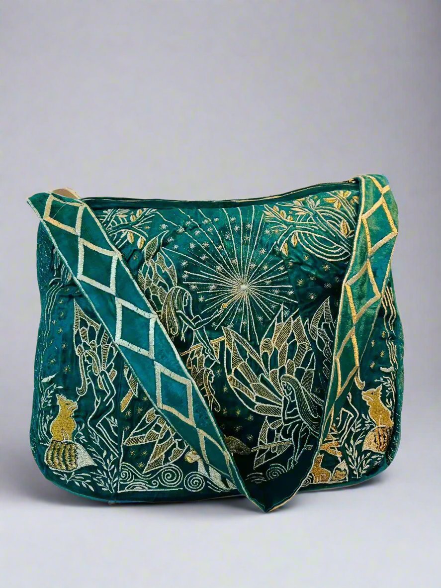 Le sac fourre-tout Mystic Fall - Sac fourre-tout surdimensionné en velours brodé